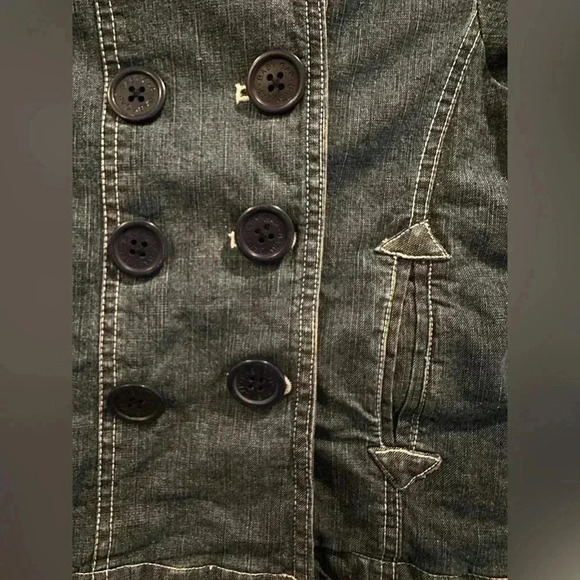 GAP denim - lined - double breasted jean jacket. Size 4 - Picture 4 of 5